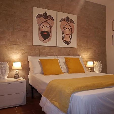 Zisa Home Ai Cantieri Culturali-Facile Posteggio In Strada No Ticket Palermo Exteriör bild