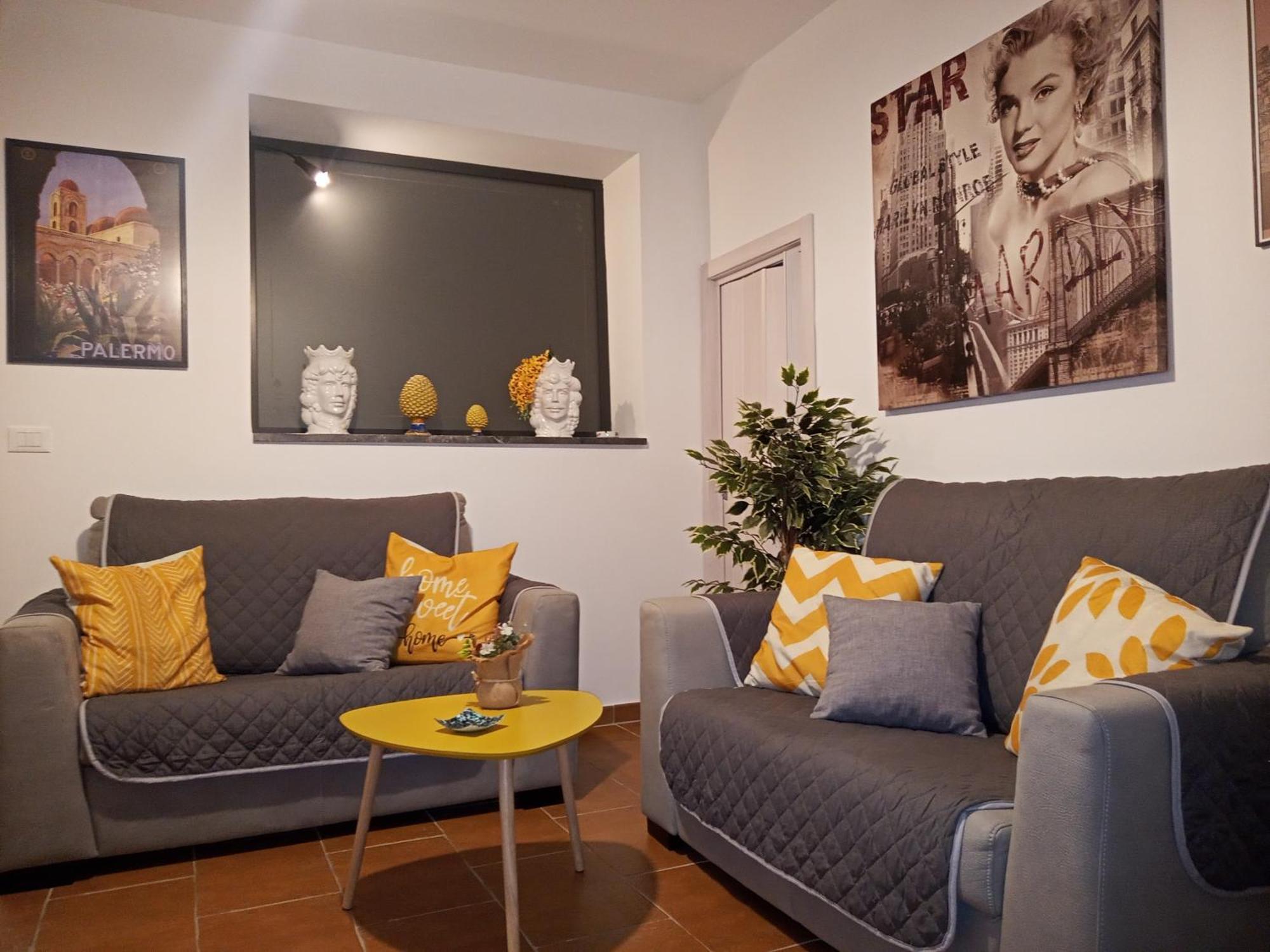 Zisa Home Ai Cantieri Culturali-Facile Posteggio In Strada No Ticket Palermo Exteriör bild